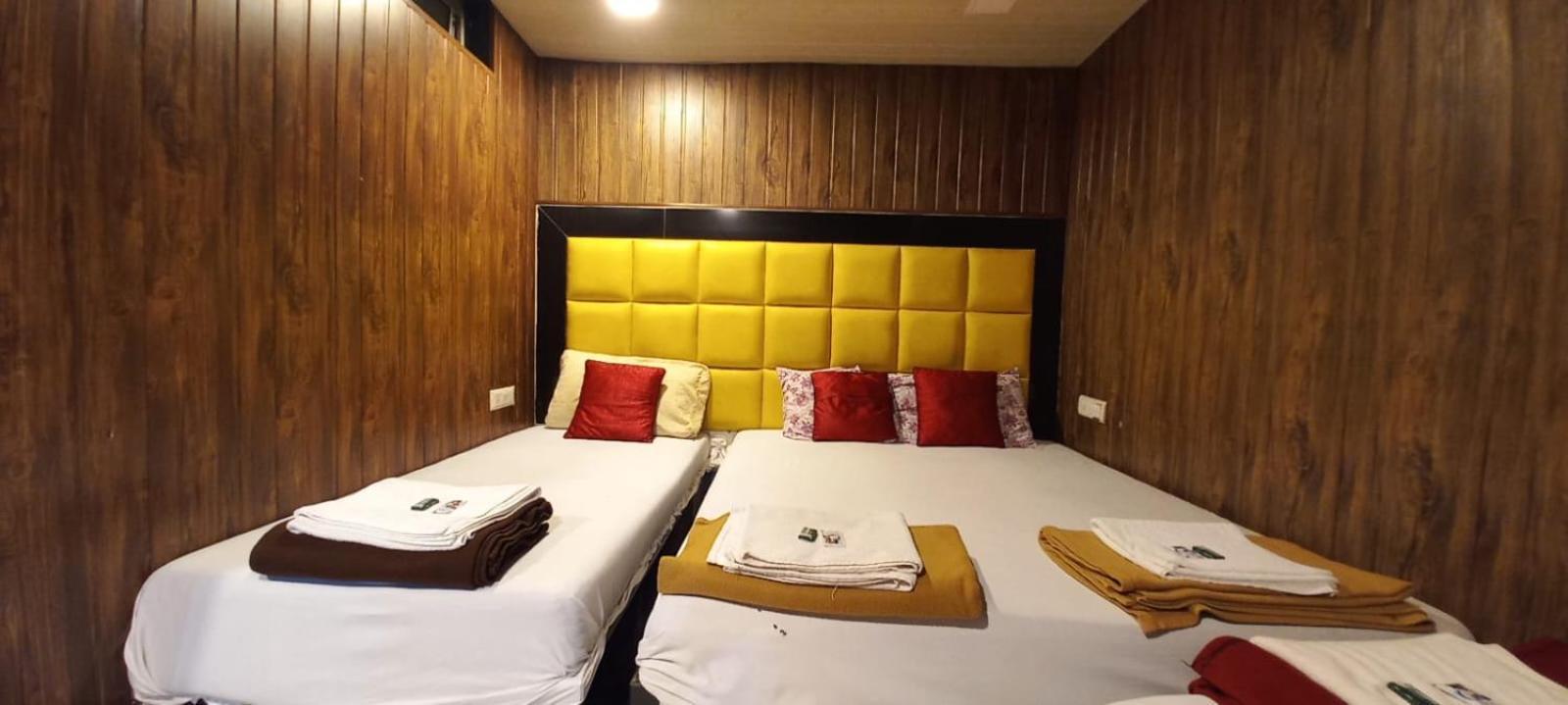 Hotel Janata Mumbai Bagian luar foto